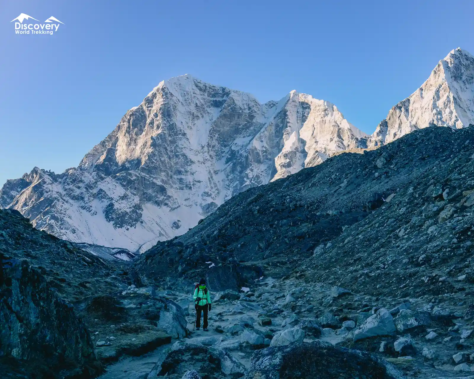 The fantastic views experienced during the Gorakshep to Lobuche trek, as the island peak climbing hike continues.